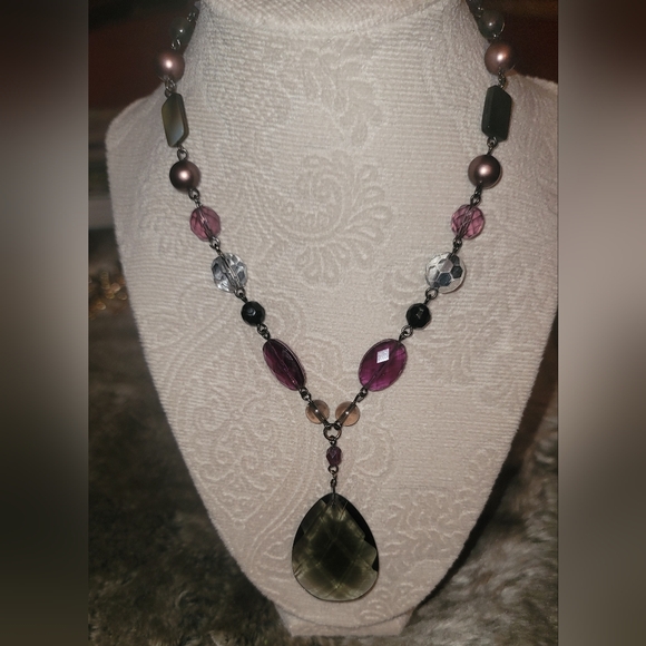 Lia Sophia Jewelry - Lia Sophia adjustable necklace